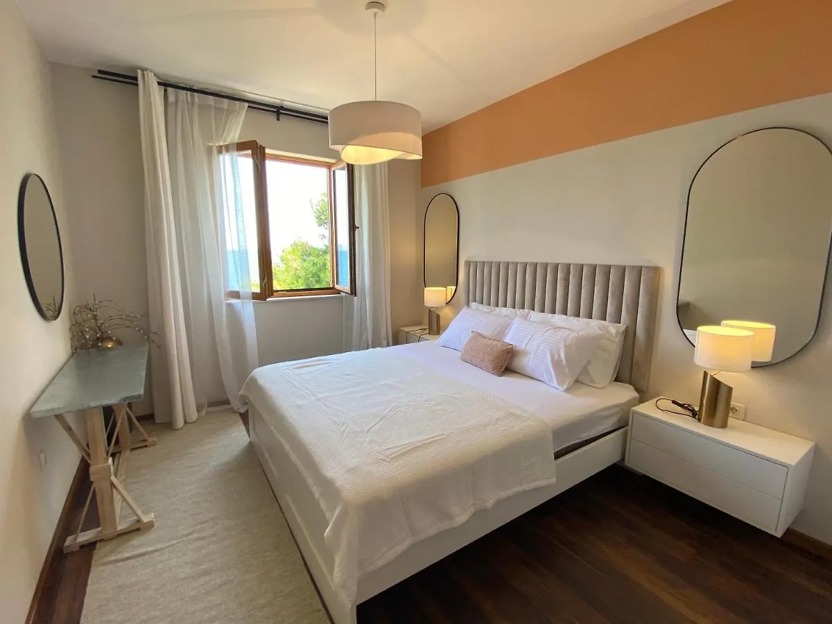 Apartman V2 Seget Vranjica Apartment